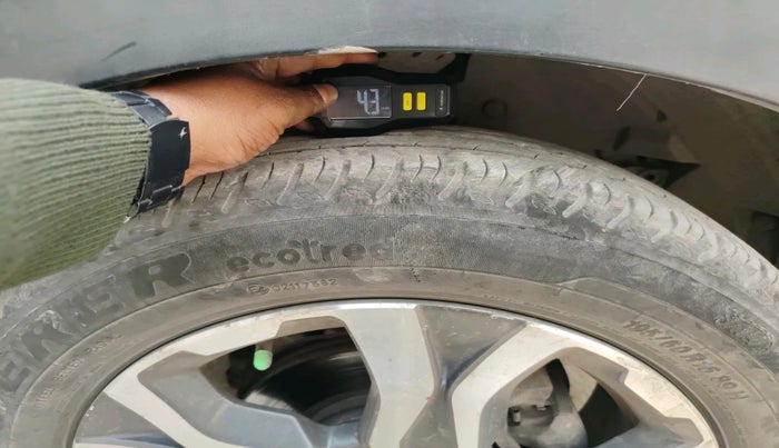 2017 Honda WR-V 1.2L I-VTEC VX MT, Petrol, Manual, 79,942 km, tyre