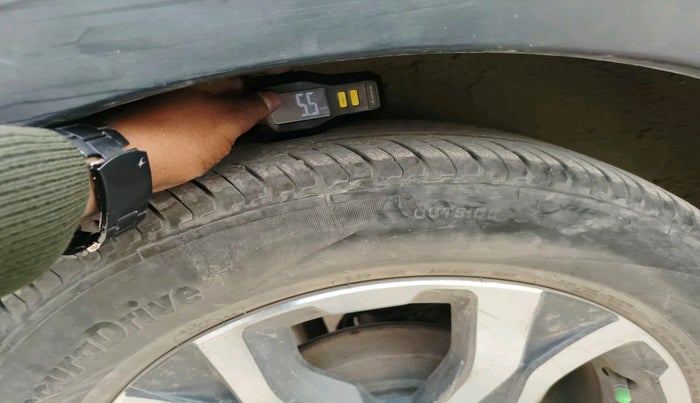 2017 Honda WR-V 1.2L I-VTEC VX MT, Petrol, Manual, 79,942 km, tyre