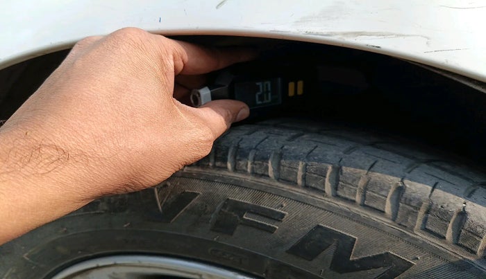 2010 Hyundai i20 SPORTZ 1.2, Petrol, Manual, 84,945 km, tyre