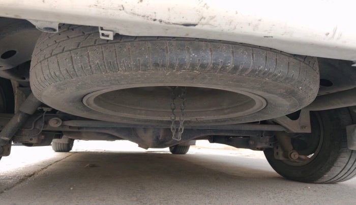 2019 Toyota Innova Crysta 2.4 VX 8 STR, Diesel, Manual, 86,687 km, tyre