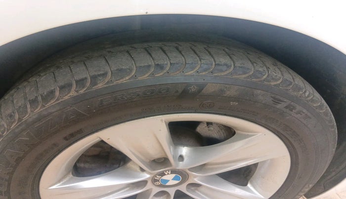 2013 BMW 3 Series 320d, Diesel, Automatic, 45,845 km, tyre