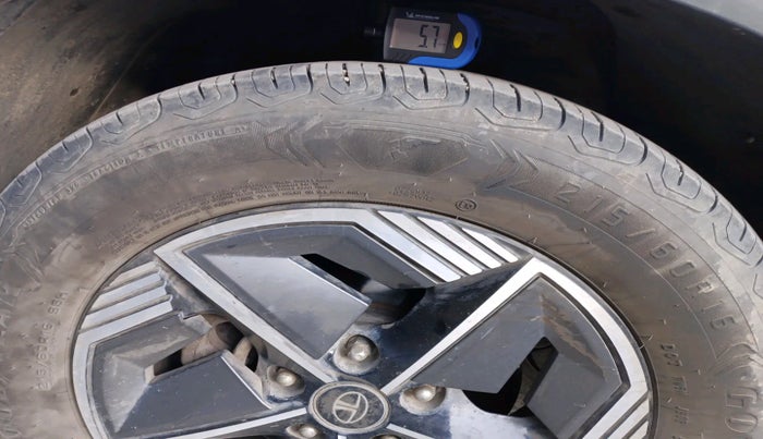 2024 Tata NEXON CREATIVE + 1.2 PETROL, Petrol, Manual, 24,997 km, tyre