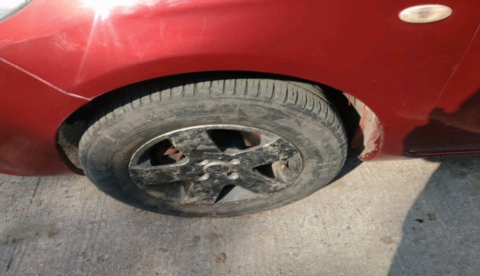 2011 Nissan Sunny XL, Petrol, Manual, 56,165 km, tyre