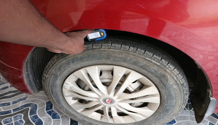 2013 Hyundai Eon D-LITE, Petrol, Manual, 43,909 km, tyre