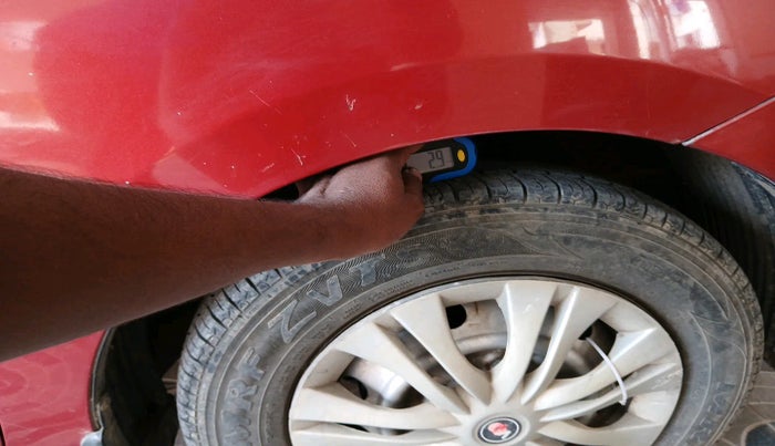 2013 Hyundai Eon D-LITE, Petrol, Manual, 43,909 km, tyre