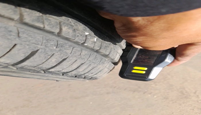 2014 Hyundai Grand i10 SPORTZ 1.2 KAPPA VTVT, Petrol, Manual, 39,152 km, tyre