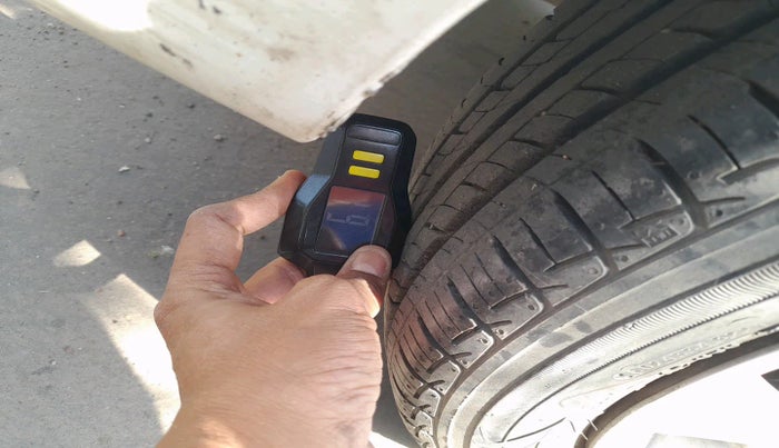 2014 Hyundai Grand i10 SPORTZ 1.2 KAPPA VTVT, Petrol, Manual, 39,152 km, tyre