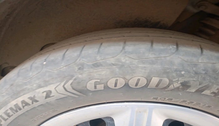 2024 KIA SELTOS HTE 1.5D IMT, Diesel, Manual, 34,369 km, tyre