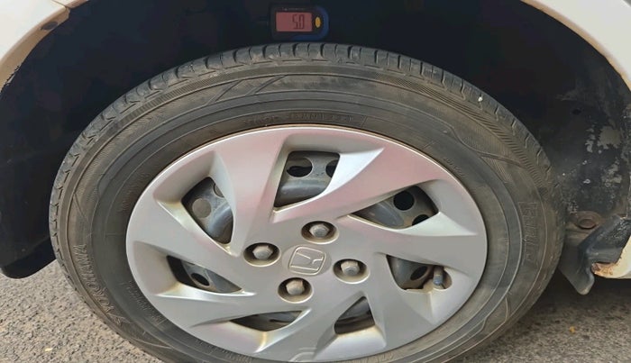 2015 Honda Amaze 1.5L I-DTEC S, Diesel, Manual, 1,83,559 km, tyre