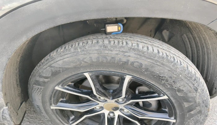 2020 Hyundai Creta EX 1.5 PETROL, Petrol, Manual, 29,111 km, tyre