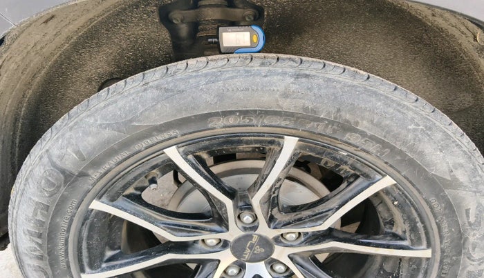 2020 Hyundai Creta EX 1.5 PETROL, Petrol, Manual, 29,111 km, tyre