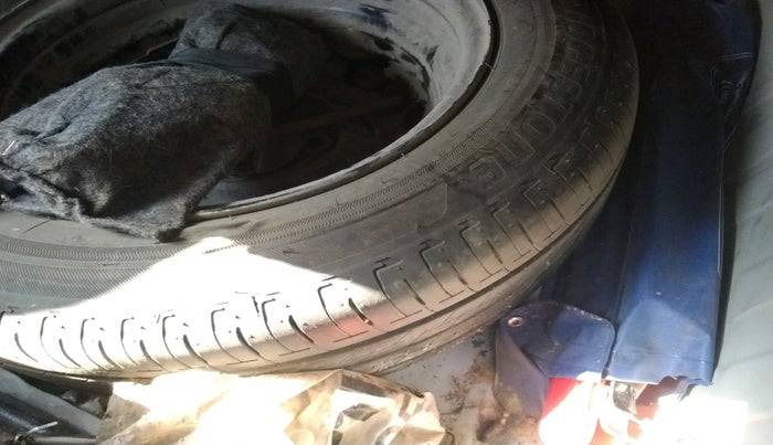 2022 Honda Amaze 1.2L I-VTEC S, Petrol, Manual, 55,003 km, tyre