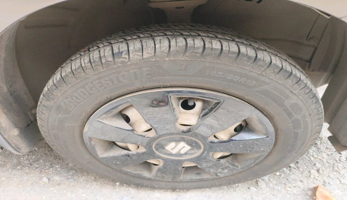 2013 Maruti Wagon R 1.0 LXI CNG, Petrol, Manual, 1,14,630 km, tyre