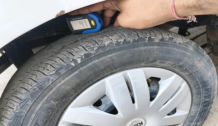 2018 Maruti Alto 800 LXI, Petrol, Manual, 76,551 km, tyre