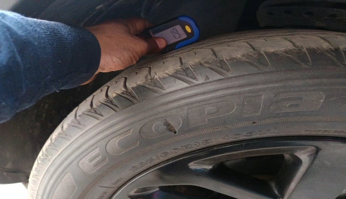 2022 Tata Harrier XZA PLUS 2.0L DARK EDITION, Diesel, Automatic, 59,634 km, tyre