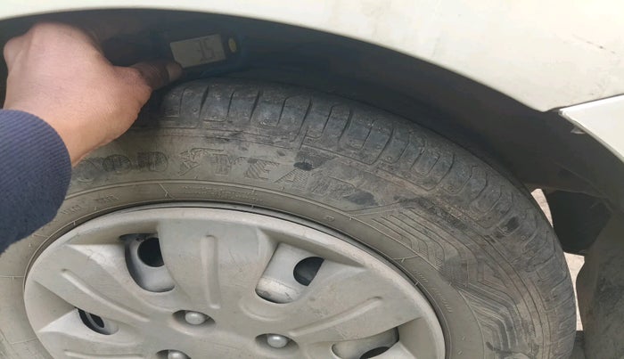 2014 Hyundai i10 MAGNA 1.1, Petrol, Manual, 66,477 km, tyre