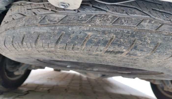 2017 Mahindra Scorpio S4 PLUS 1.99 INTELLI-HYBRID, Diesel, Manual, 87,104 km, tyre