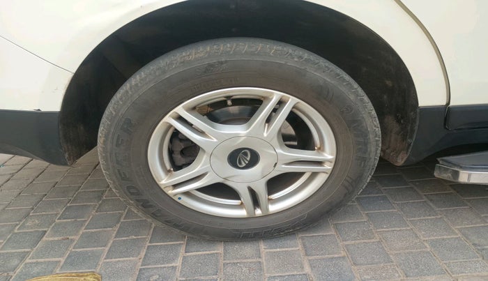 2019 Mahindra MARAZZO M6 7 STR, Diesel, Manual, 54,218 km, tyre