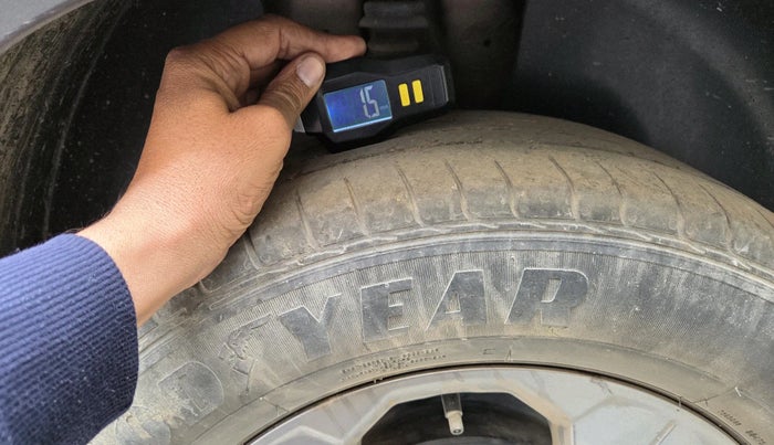 2020 KIA SELTOS HTK PLUS 1.5, Petrol, Manual, 51,311 km, tyre