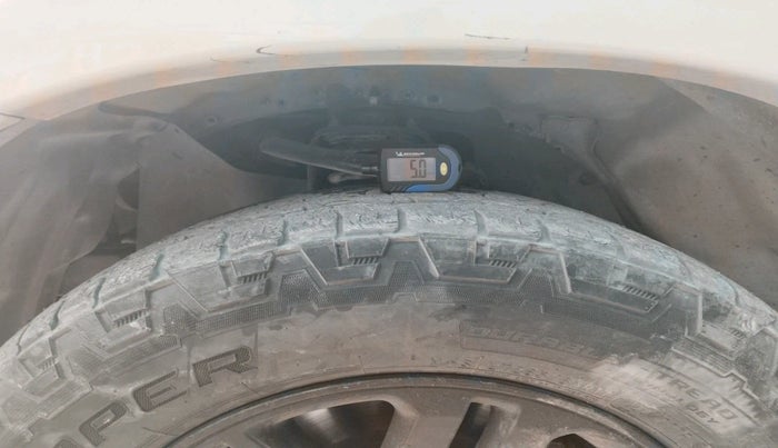 2014 Toyota Fortuner 3.0 4X2 MT, Diesel, Manual, 2,69,432 km, tyre