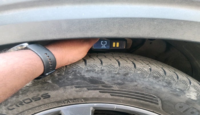 2020 KIA SELTOS HTX PLUS AT1.5 DIESEL, Diesel, Automatic, 1,23,676 km, tyre