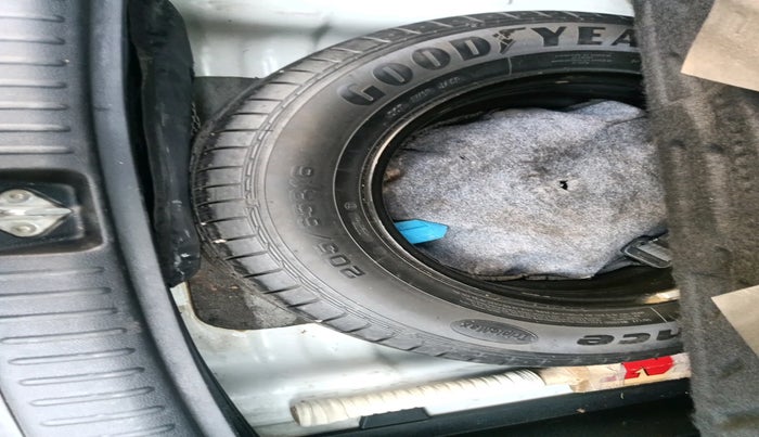 2020 KIA SELTOS HTX PLUS AT1.5 DIESEL, Diesel, Automatic, 1,23,676 km, tyre