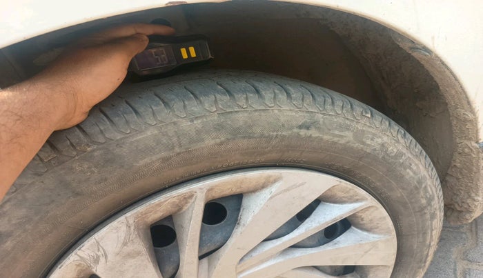 2023 Maruti Ertiga VXI SHVS, Petrol, Manual, 72,170 km, tyre