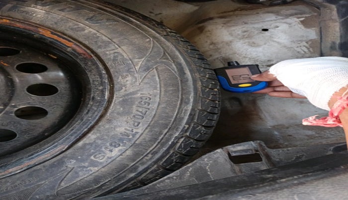 2016 Maruti Wagon R 1.0 VXI, Petrol, Manual, 95,370 km, tyre