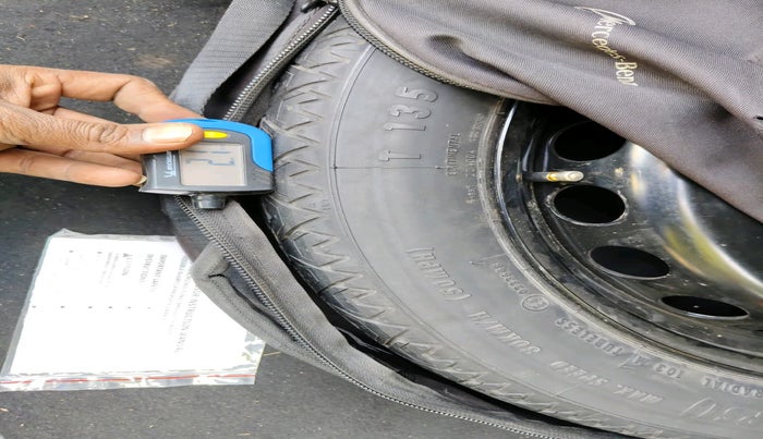 2015 Mercedes Benz C Class C 220 CDI AVANTGARDE, Diesel, Automatic, 1,27,158 km, tyre