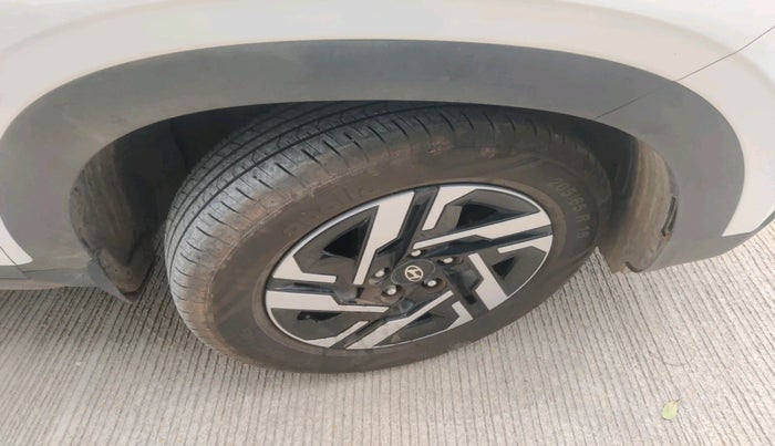 2024 Hyundai Creta S 1.5 PETROL, Petrol, Manual, 6,850 km, tyre