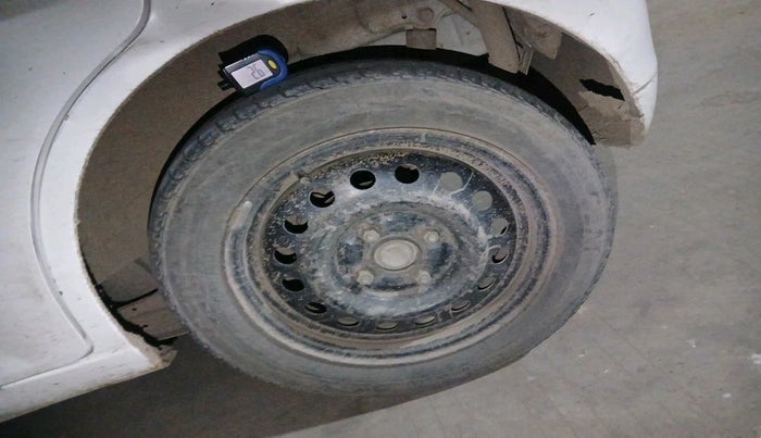 2017 Maruti Wagon R 1.0 VXI, Petrol, Manual, 1,55,750 km, tyre