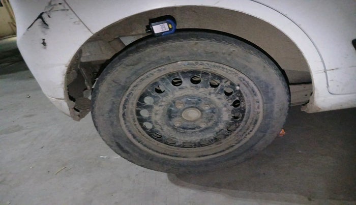 2017 Maruti Wagon R 1.0 VXI, Petrol, Manual, 1,55,750 km, tyre