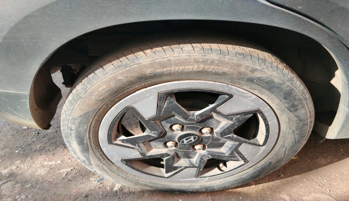 2024 Hyundai EXTER SX 1.2 MT Hy-CNG Duo , Petrol, Manual, 20,896 km, tyre