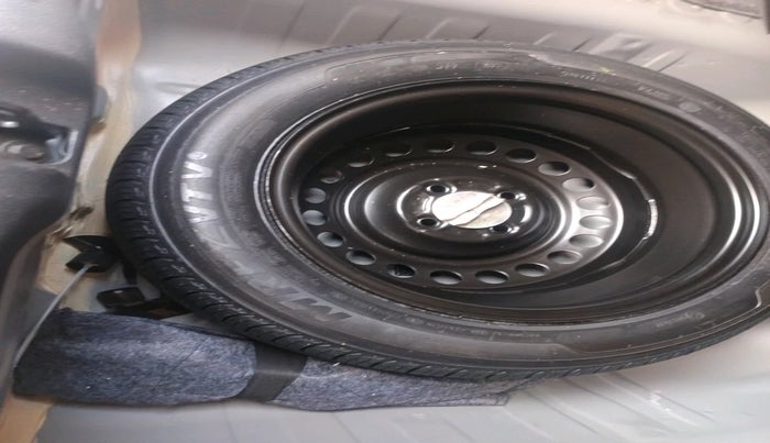 2023 Honda Amaze 1.2L I-VTEC VX CVT, Petrol, Automatic, 18,275 km, tyre