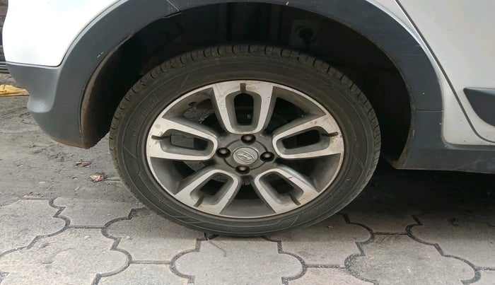 2017 Hyundai i20 Active 1.2 S, Petrol, Manual, 44,429 km, tyre