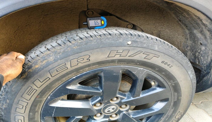 2021 Tata Harrier XTA 2.0L KRYOTEC PLUS, Diesel, Automatic, 1,49,273 km, tyre