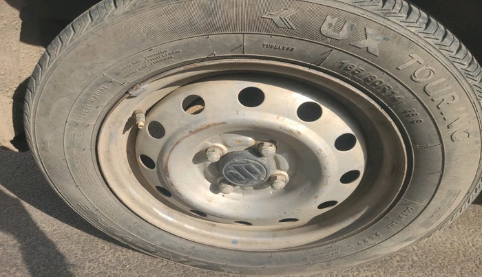 2016 Maruti Ritz LXI, Petrol, Manual, 94,563 km, tyre