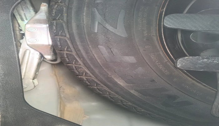 2018 Maruti Baleno DELTA PETROL 1.2, Petrol, Manual, 60,939 km, tyre