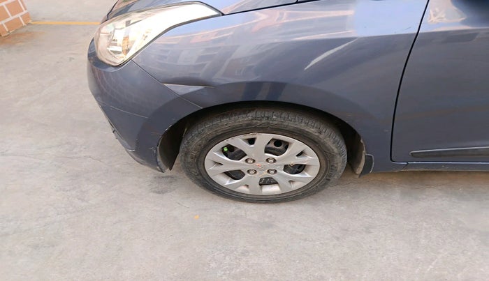 2015 Hyundai Grand i10 SPORTZ 1.2 KAPPA VTVT, Petrol, Manual, 74,317 km, tyre