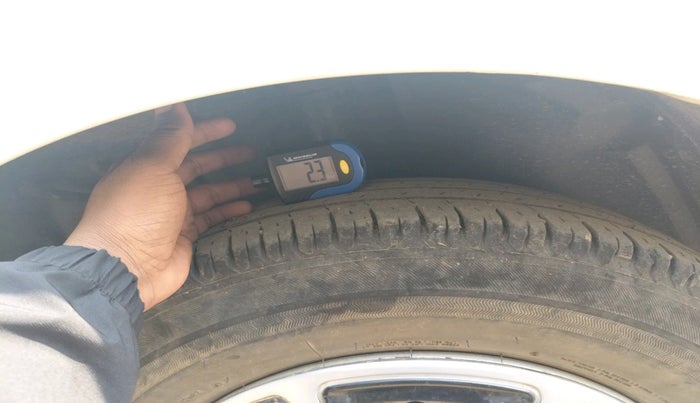 2021 Tata ALTROZ XM PETROL, Petrol, Manual, 84,614 km, tyre