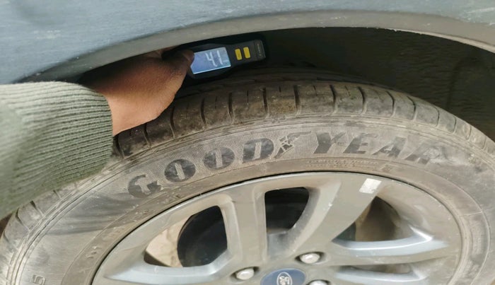 2018 Ford FREESTYLE TITANIUM 1.2 PETROL, Petrol, Manual, 56,853 km, tyre