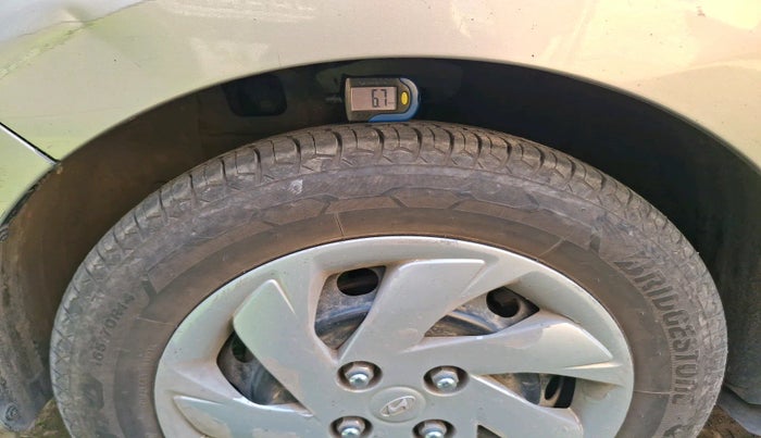 2019 Hyundai NEW SANTRO SPORTZ MT, Petrol, Manual, 1,02,486 km, tyre