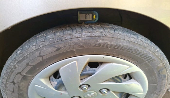 2019 Hyundai NEW SANTRO SPORTZ MT, Petrol, Manual, 1,02,486 km, tyre