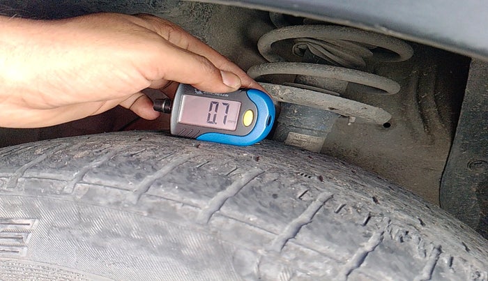 2016 Maruti S Cross ZETA 1.3, Diesel, Manual, 2,39,081 km, tyre