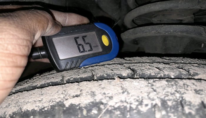 2013 Hyundai Grand i10 SPORTZ 1.2 KAPPA VTVT, Petrol, Manual, 28,006 km, tyre