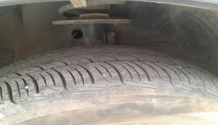 2021 Maruti XL6 ZETA MT, Petrol, Manual, 86,687 km, tyre