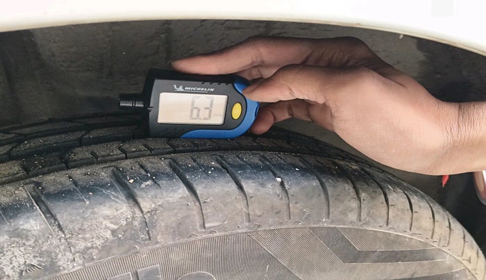 2019 Maruti Swift ZXI PLUS AMT, Petrol, Automatic, 72,890 km, tyre