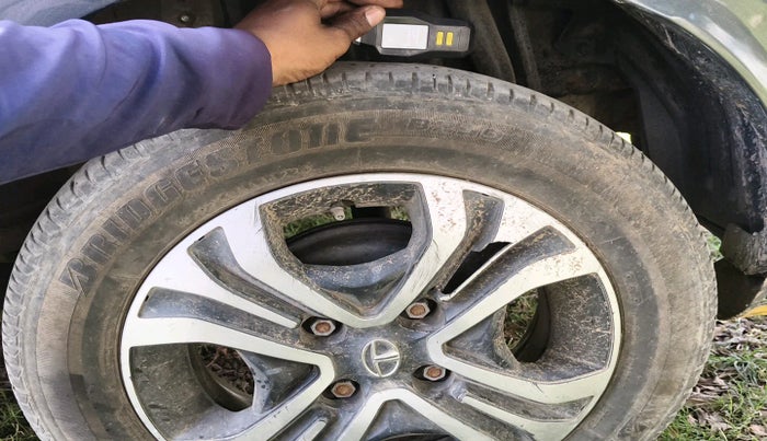 2023 Tata Tiago XT CNG, Petrol, Manual, 43,484 km, tyre