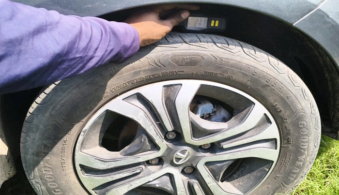 2023 Tata Tiago XT CNG, Petrol, Manual, 43,484 km, tyre