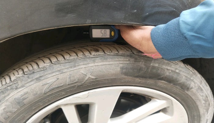 2016 Honda Jazz 1.2L I-VTEC V, Petrol, Manual, 70,791 km, tyre